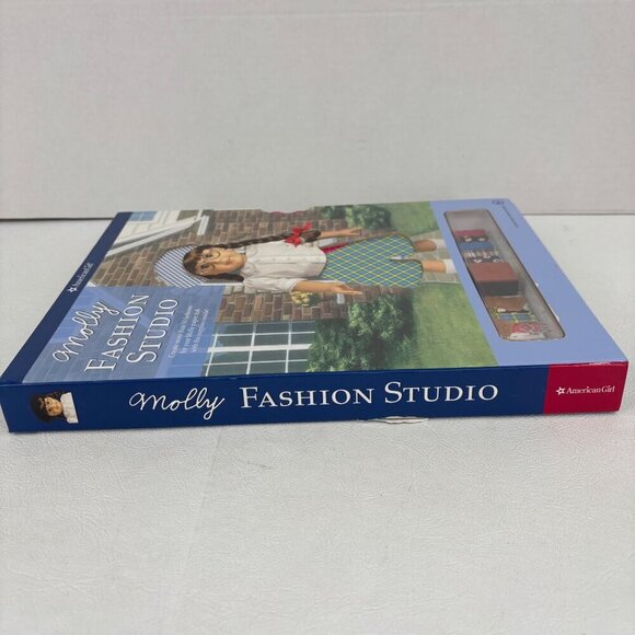 American Girl Molly Fashion Studio Kit Paper Doll Design Book Fabric Prints - Picture 9 of 9